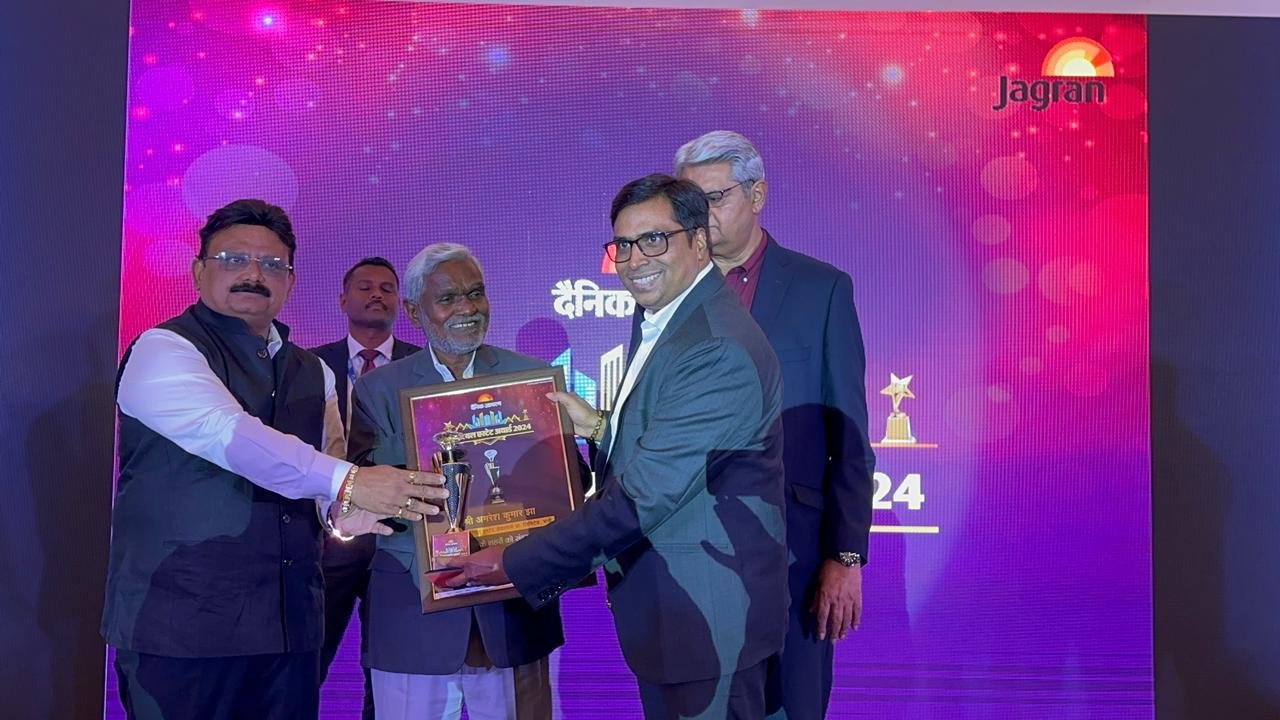Real Estate Award from Chief Minister Jharkhand